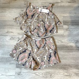 BCBG generation flowy pastel paisley crop top set NWT